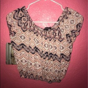 Crop top off the shoulder